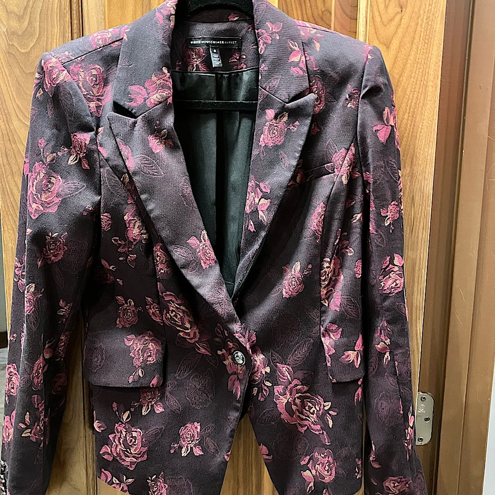 White House Black Market blazer